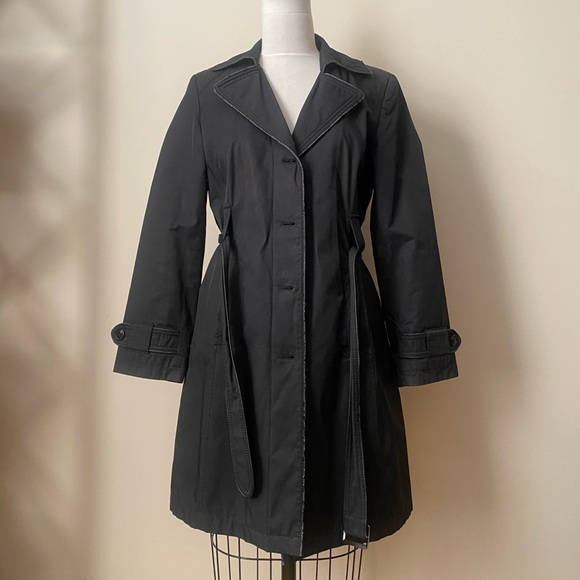 Gallery Black Trench Coat with a Belted Waist and Pockets - Picture 2 of 9